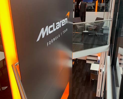 McLaren_BrandCenter_interior_view_detail4